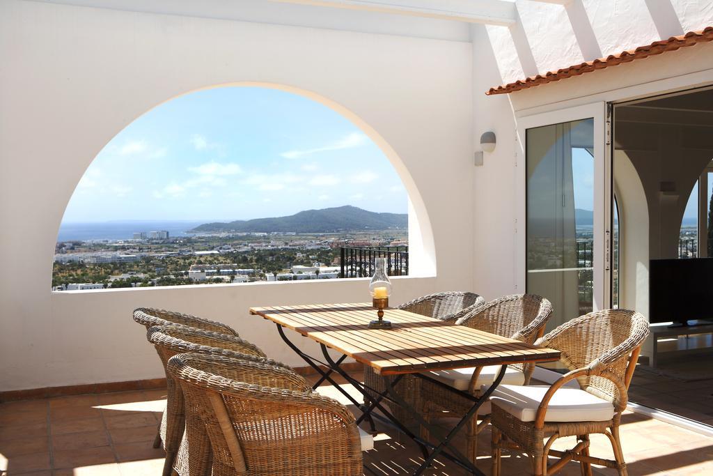 Can Carlos Ibiza Sant Jordi de ses Salines Dış mekan fotoğraf